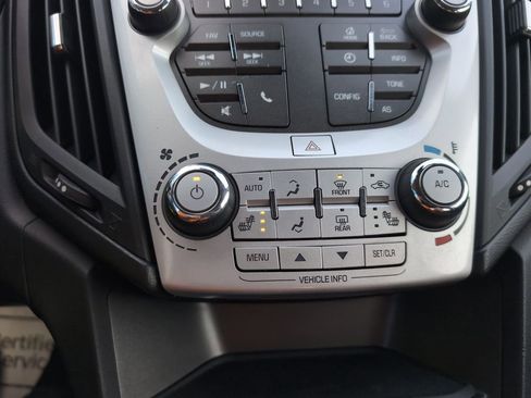 Used 2017 Chevrolet Equinox LT w/ Convenience Package image 20