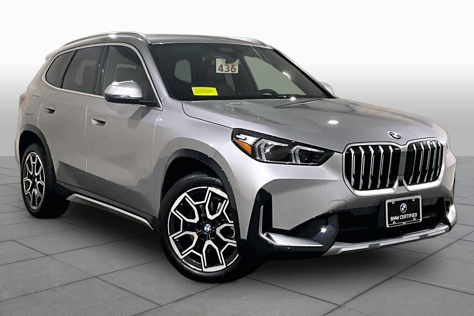 Used 2025 BMW X1 xDrive28i w/ Premium Package AWD/4WD image 2