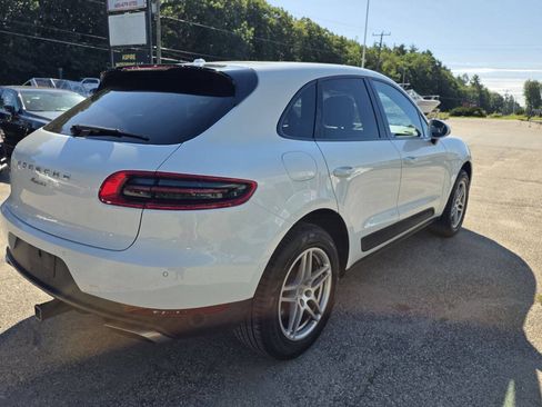 Used 2018 Porsche Macan AWD/4WD image 8