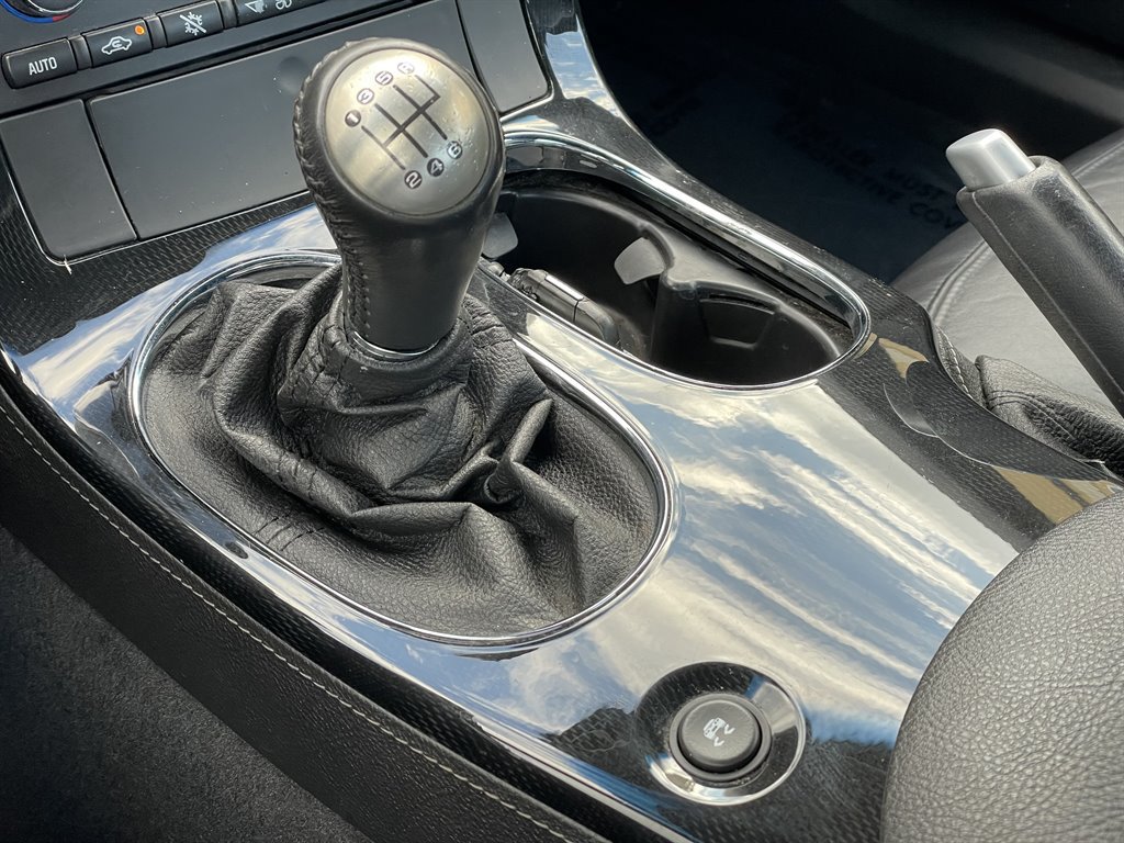 Used 2009 Chevrolet Corvette Coupe w/ Preferred Equipment Group RWD image 6