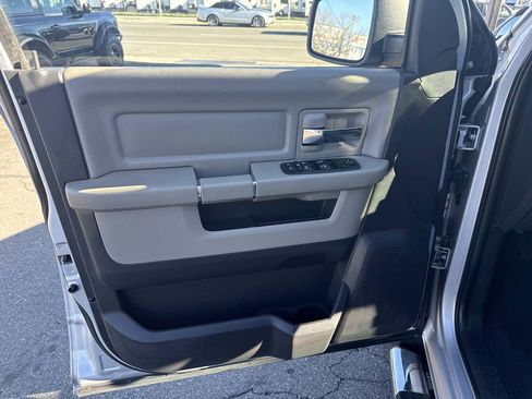 Used 2012 RAM 1500 Big Horn image 13