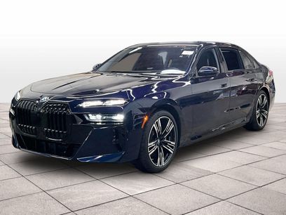 Used 2023 BMW i7 xDrive60 w/ Executive Package 2