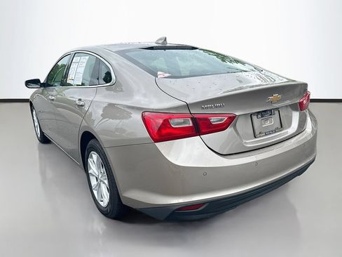 Used 2025 Chevrolet Malibu LT FWD image 6