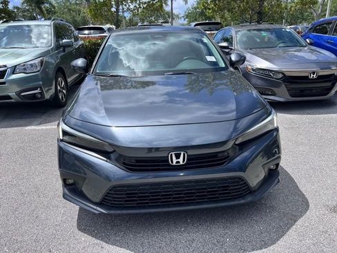 Used 2024 Honda Civic Touring image 2