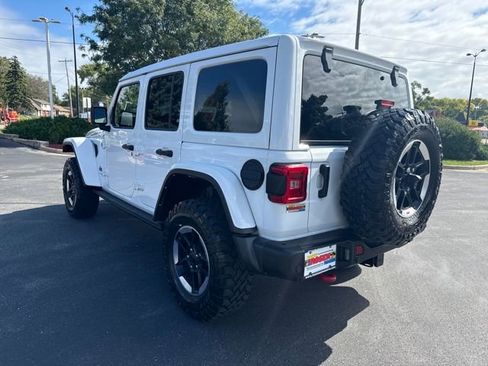 Used 2021 Jeep Wrangler Unlimited Rubicon image 3