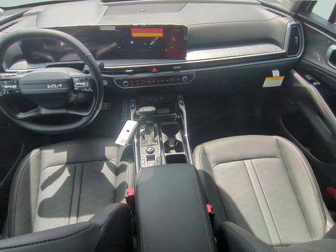 New 2026 Kia Sorento SX image 13