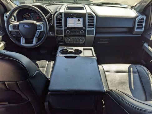 Used 2016 Ford F150 Lariat w/ Trailer Tow Package image 17