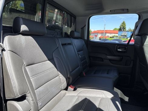 Used 2019 GMC Sierra 2500 Denali w/ Duramax Plus Package AWD/4WD image 23
