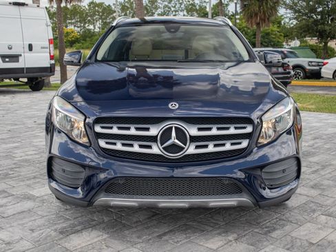 Used 2018 Mercedes-Benz GLA 250 w/ AMG Line Exterior image 2