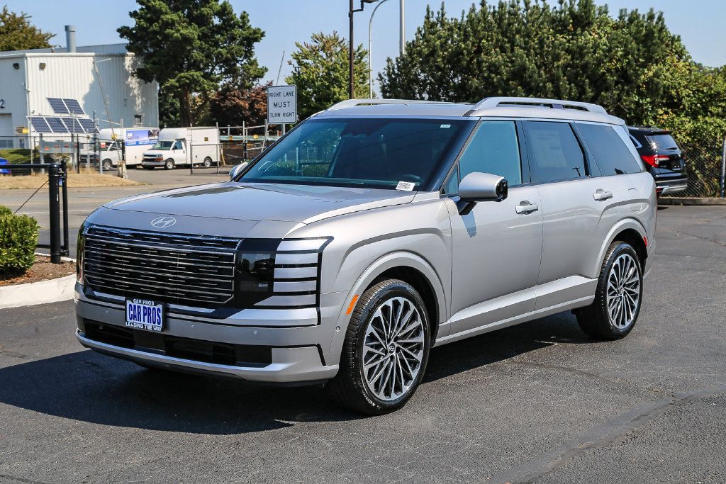 Certified 2026 Hyundai Palisade Calligraphy AWD/4WD image 4