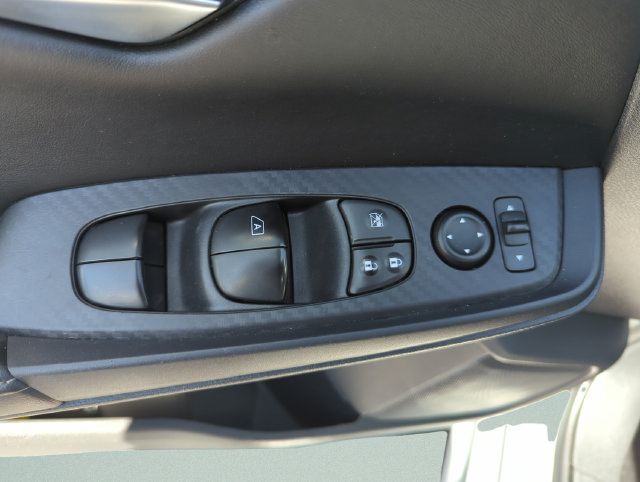 Certified 2023 Nissan Sentra S FWD image 30