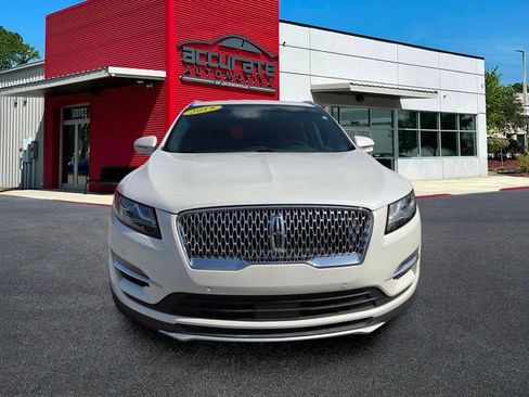 Used 2019 Lincoln MKC Reserve w/ MKC Technology Package FWD image 8