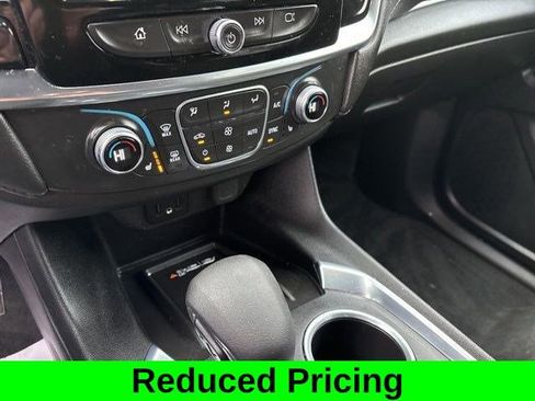 Used 2022 Chevrolet Traverse LT w/ LPO, Floor Liner Package image 24