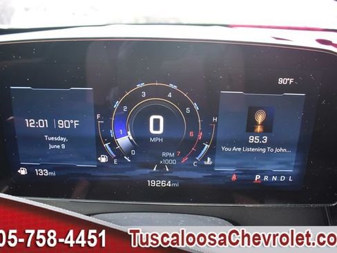 Used 2025 Chevrolet Traverse LT w/ LPO, Floor Liner Package FWD image 34