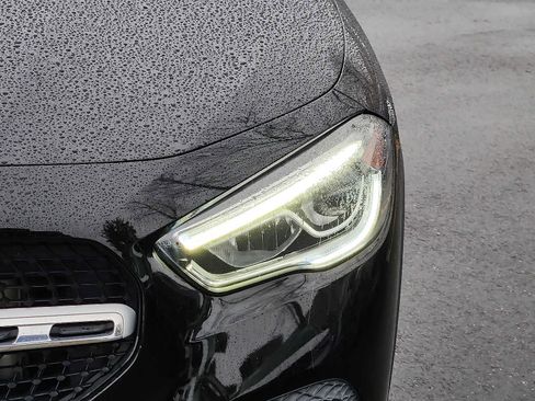 Used 2023 Mercedes-Benz GLA 250 4MATIC image 8