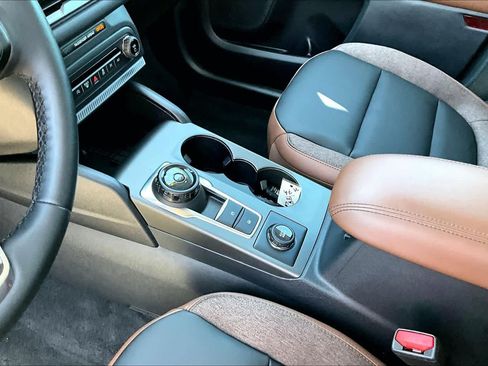 Used 2025 Ford Bronco Sport Outer Banks w/ Outer Banks Tech Package+ AWD/4WD image 17