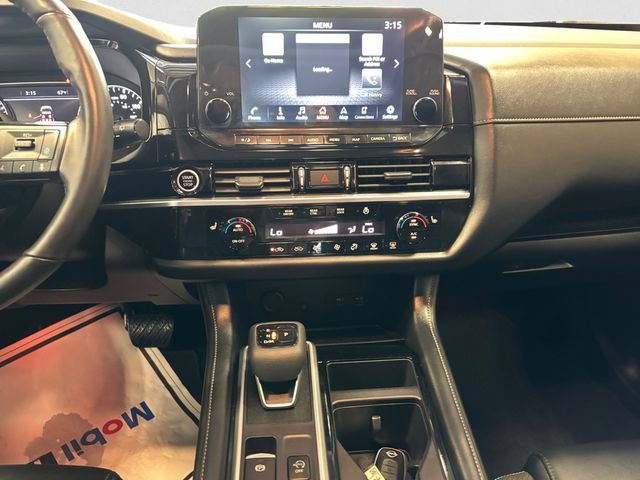 Used 2024 Nissan Pathfinder SL w/ SL Premium Package AWD/4WD image 12