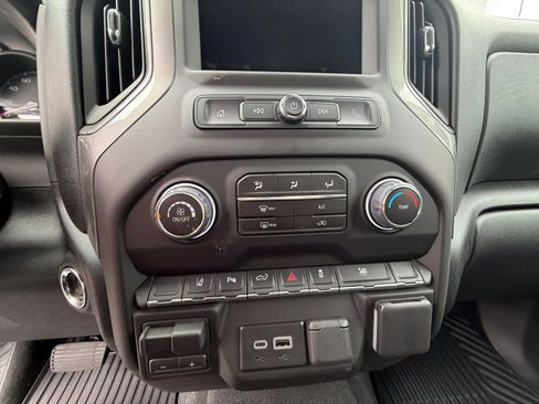 New 2026 Chevrolet Silverado 2500 Custom w/ Custom Value Package AWD/4WD image 15
