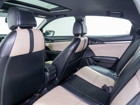 Used 2019 Honda Civic Sport Touring image 16