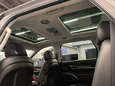 Used 2022 Kia Telluride SX w/ SX Prestige Package image 30