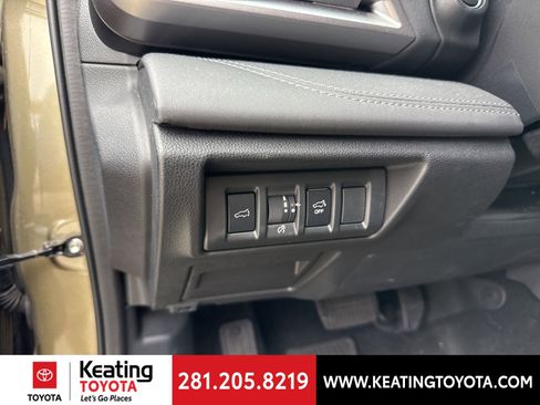 Used 2024 Subaru Outback Touring XT image 15