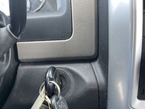 Used 2011 RAM 2500 SLT image 24