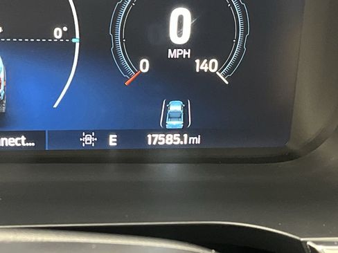 Certified 2022 Ford F150 Raptor w/ Raptor 37 Performance Package image 18