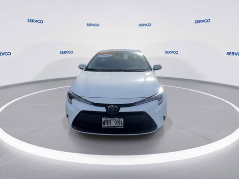 Used 2023 Toyota Corolla LE image 4