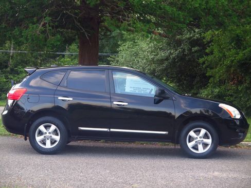 Used 2012 Nissan Rogue S w/ Special Edition Pkg AWD/4WD image 5