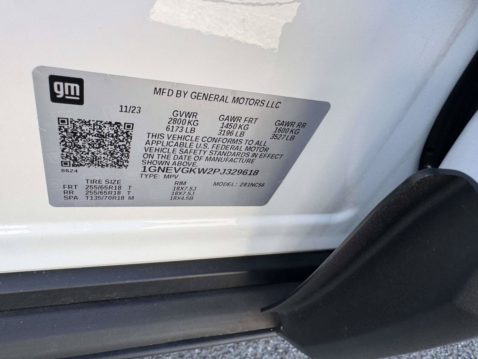 Used 2023 Chevrolet Traverse LT AWD/4WD image 41