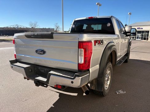 Used 2017 Ford F250 XLT w/ FX4 Off-Road Package image 7