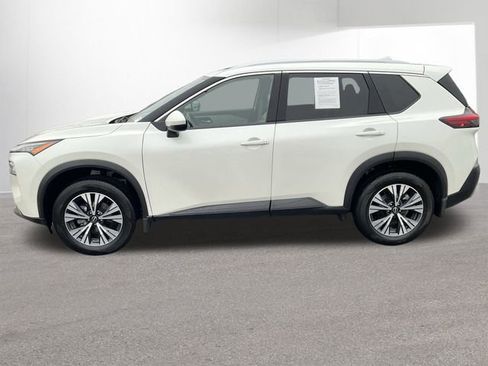 Certified 2023 Nissan Rogue SV w/ SV Premium Package image 5