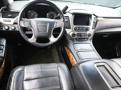 Used 2015 GMC Yukon Denali w/ Touring Package image 13