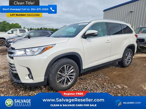 Used 2019 Toyota Highlander XLE FWD image 1