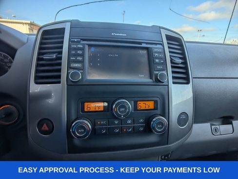 Used 2019 Nissan Frontier SL image 26