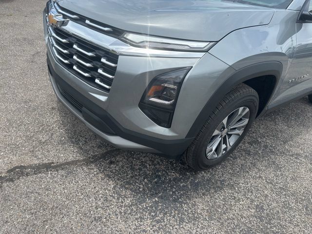 New 2026 Chevrolet Equinox LT FWD image 9