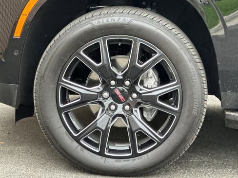 Certified 2025 GMC Yukon Elevation w/ Elevation Premium Package image 29