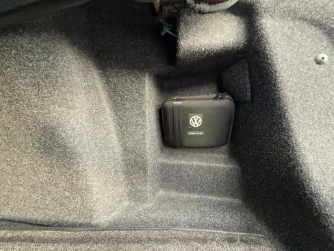 Used 2015 Volkswagen Jetta S image 31