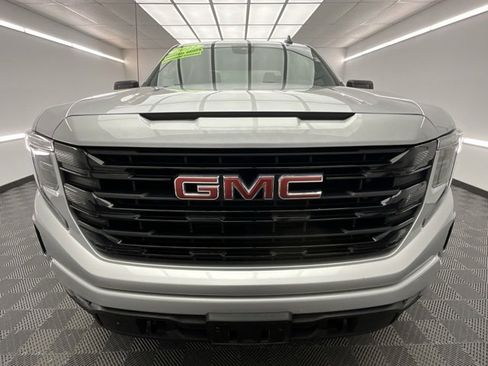Used 2022 GMC Sierra 1500 Elevation image 2
