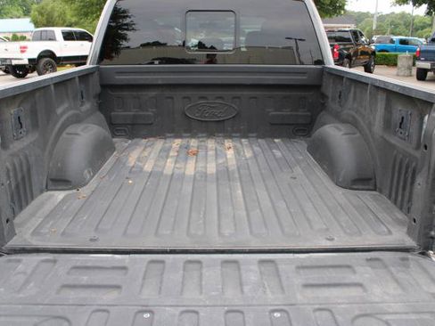 Used 2019 Ford F150 XLT w/ Equipment Group 302A Luxury AWD/4WD image 13