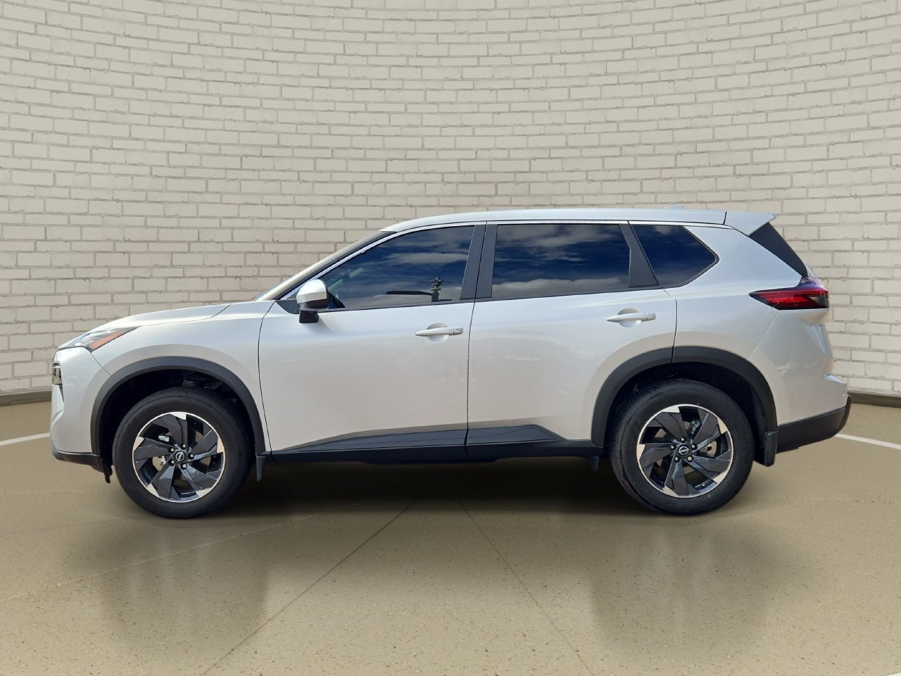 Used 2025 Nissan Rogue SV AWD/4WD image 8