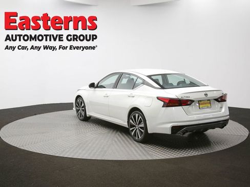 Used 2022 Nissan Altima 2.5 SR image 59