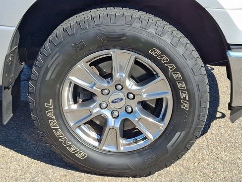 Used 2015 Ford F150 XLT w/ Equipment Group 302A Luxury AWD/4WD image 8