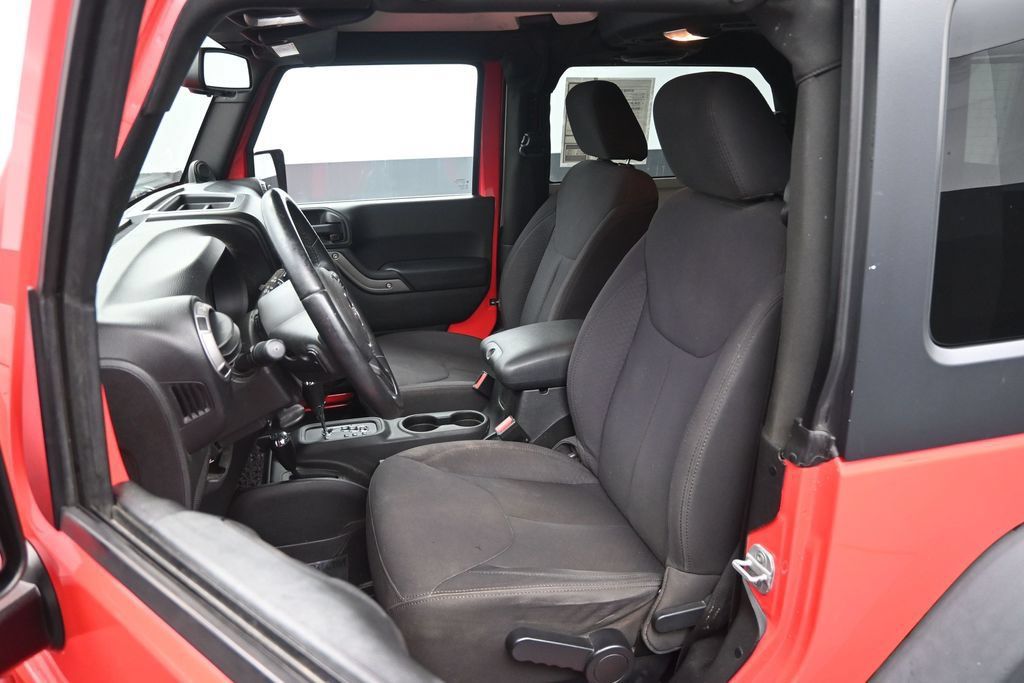 Used 2013 Jeep Wrangler Sport AWD/4WD image 14