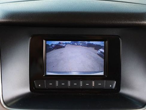 Used 2017 Chevrolet Tahoe 2WD image 38