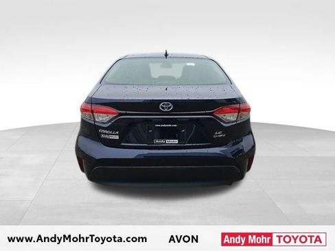 Used 2025 Toyota Corolla LE w/ LE Premium Package image 6