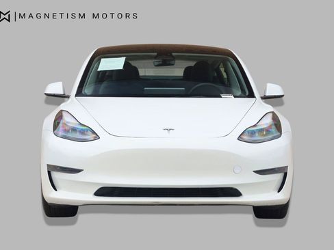 Used 2023 Tesla Model 3 Standard Range RWD image 4