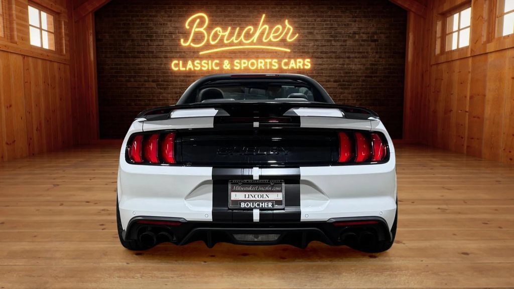 Used 2021 Ford Mustang GT Premium w/ GT Performance Package RWD image 4