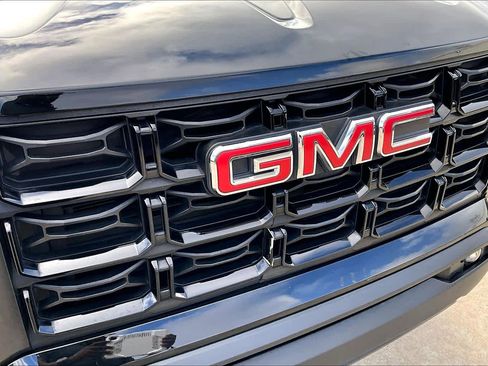 Used 2023 GMC Canyon Elevation w/ Elevation Premium Package image 30