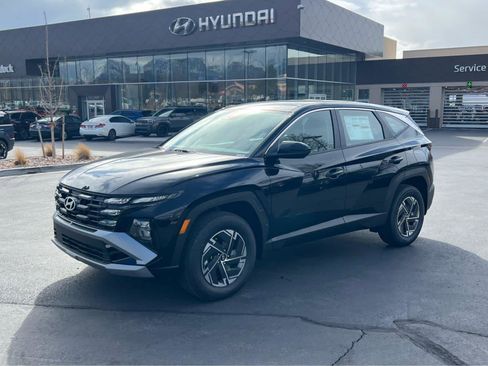 New 2026 Hyundai Tucson Blue SE AWD/4WD image 1
